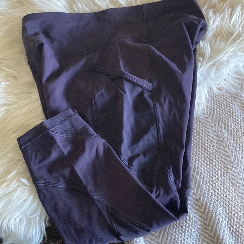 Lululemon Fast As Light Crop Boysenberry Leggings 10 - Picture 8 of 8